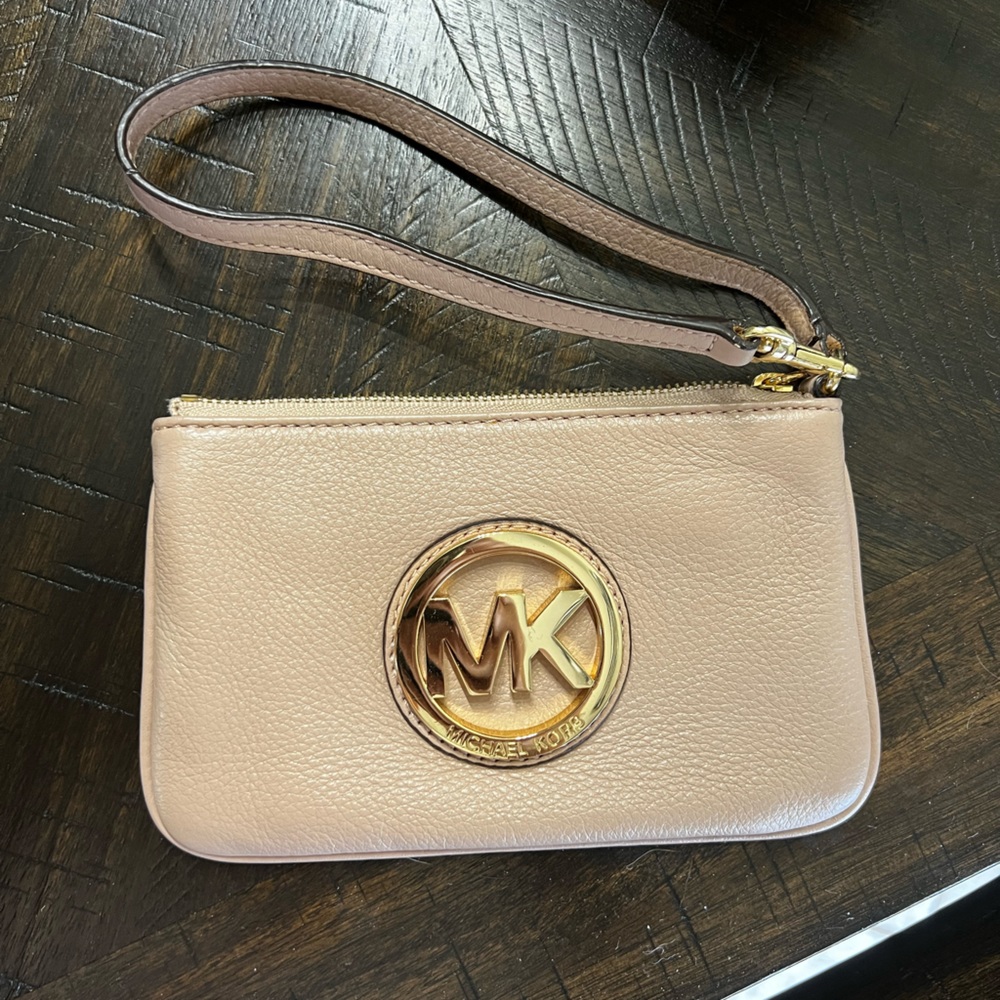 Michael Kors wrist clutch- tan, new and never used